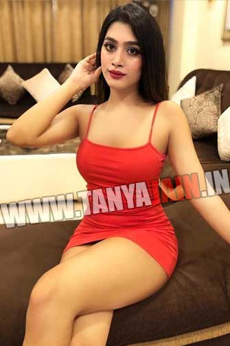 female companion in mumbai